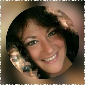 Meet your Posher, Deana